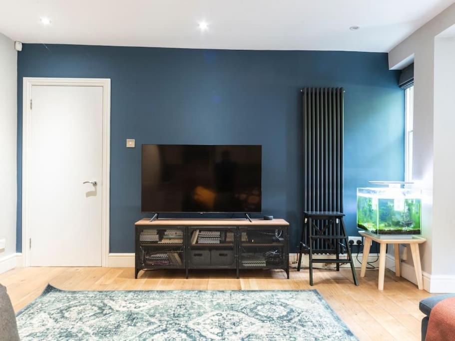 Surbiton Garden Flat Appartement Buitenkant foto